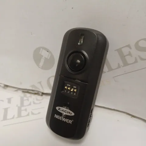 NEEWER WIRELESS TRIGGER