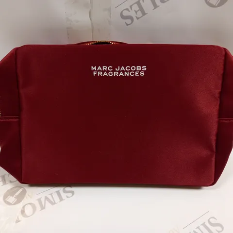 MARC JACOBS POUCH RED