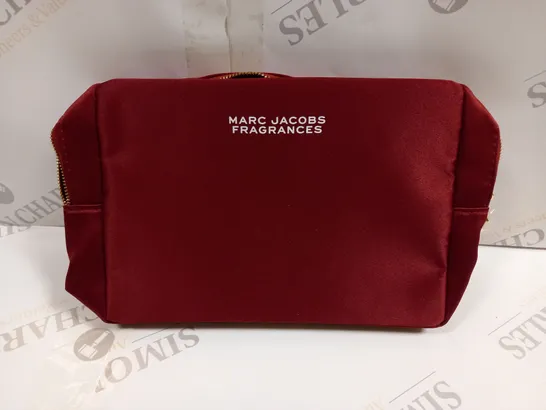 MARC JACOBS POUCH RED