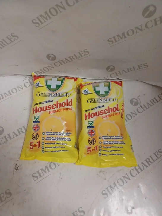 BOX OF APPROX 12 GREEN SHIELD 5 IN 1 ANTI BACTERIAL HOUEHOLD WIPES. 