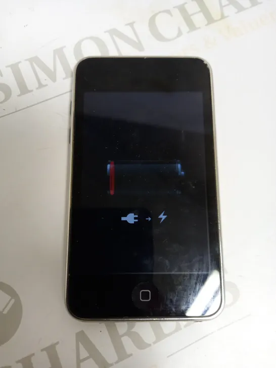 APPLE IPOD TOUCH 32GB (A1318, 3RD GEN)