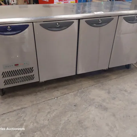 WILLIAMS TRIPLE DOOR COUNTER FRIDGE Model HO3U