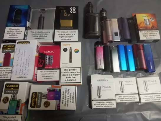 LOT OF APPROXIMATELY 25 ASSORTED VAPING ITEMS TO INCLUDE ASPIRE, VAPORESSO AND VOOPOO