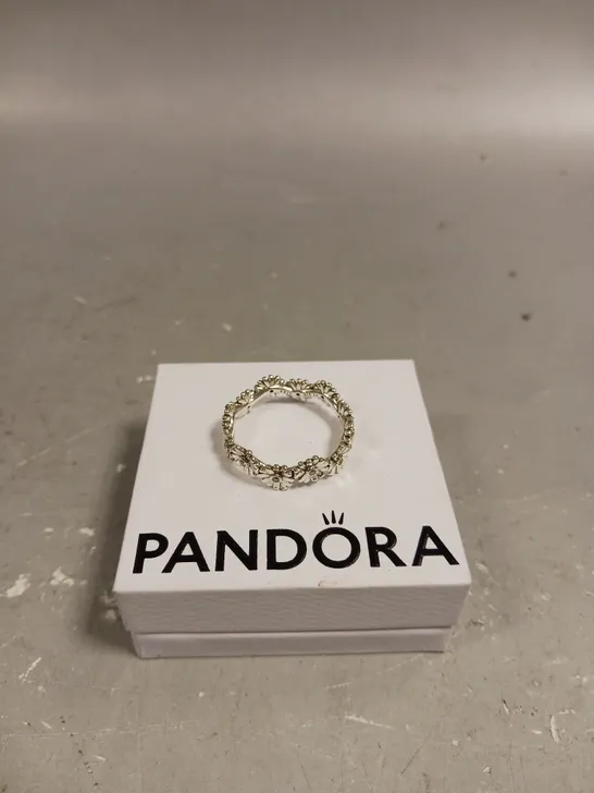 PANDORA SPARKLING DAISY FLOWER CROWN RING