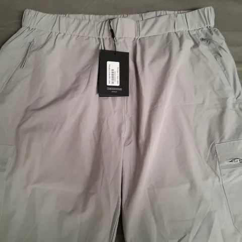 ARNE ACTIVE CARGO SHORTS MID GREY SIZE LARGE