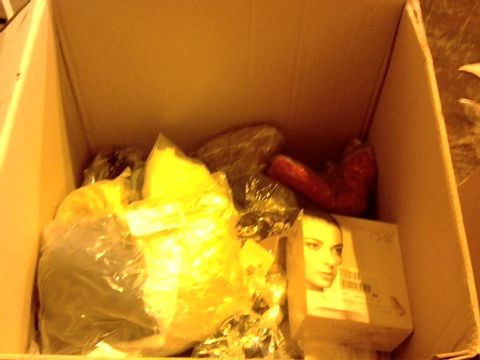 BOX OF 43 ASSORTED ITEMS OF CLOTHING