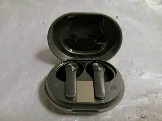 BOXED AYBE ANC BT 5 EARBUDS IN BLACK