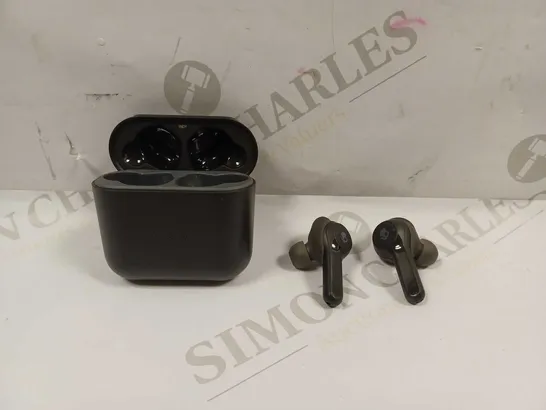 SKULL CANDY INDY TRUE WIRELESS BLUETOOTH EARBUDS - S2SSW