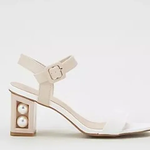 MODA IN PELLE SANDYPEARL BLOCK HEEL SANDAL WHITE CAMEO SIZE 6