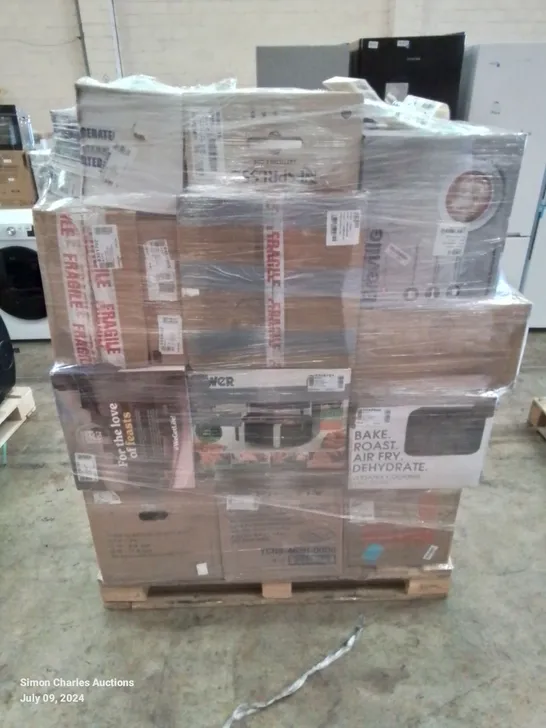 PALLET OF APPROXIMATELY 37 UNPROCESSED RAW RETURN HOUSEHOLD AND ELECTRICAL GOODS TO INCLUDE;