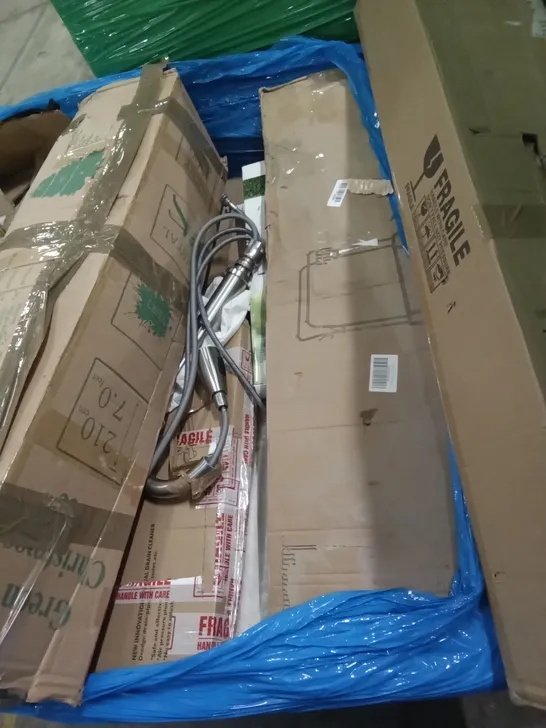 PALLET OF ASSORTED ITEMS INCLUDING DUPRAY STEAM CLEANER, GREEN CHRISTMAS TREE, BABY POTTY, CLOTHES RACK