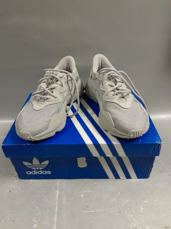 BOXED PAIR OF ADIDAS ORIGINALS ORTHOLITE TRAINERS IN GREY - 3