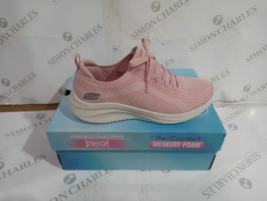 BOXED PAIR OF SKECHERS STRETCH FIT ULTRA FLEX 3.0 SHOES ROSE UK SIZE 7