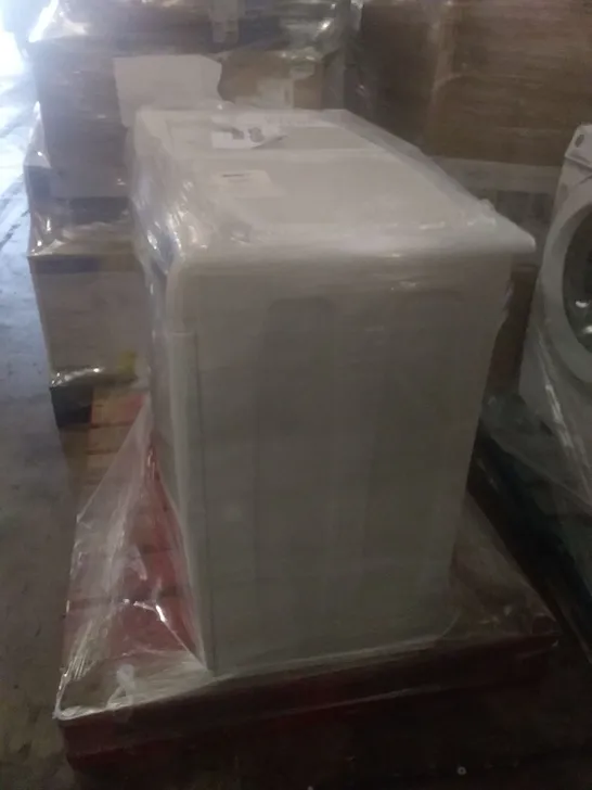 PALLET OF 2X HOOVER H-WASH 300 FREESTANDING WASHING MACHINES