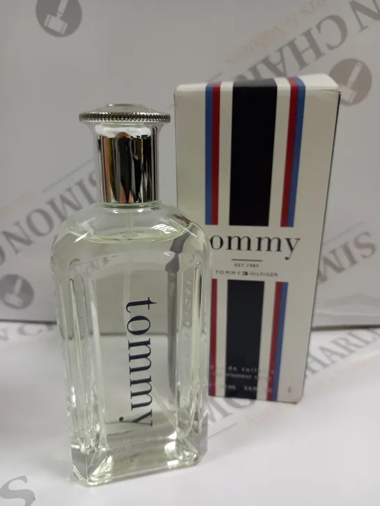 TOMMY HILFIGER EST 1985 EUA DE TOILETTE VAPORISATEUR SPRAY - 100ML