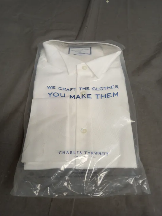 SEALED CHARLES TYRWHITT LUXURY WHITE SHIRT - 16 1/2 / 35INCH