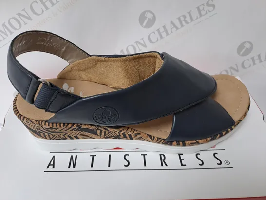 RIEKER ANTISTRESS SANDLES IN BLUE SIZE 6.5