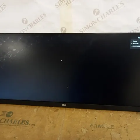 LG ULTRA WIDE MONITOR 29" 