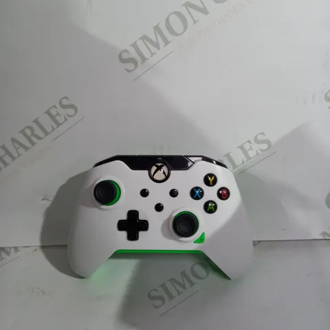 PDP NEON WHITE XBOX WIRED CONTROLLER