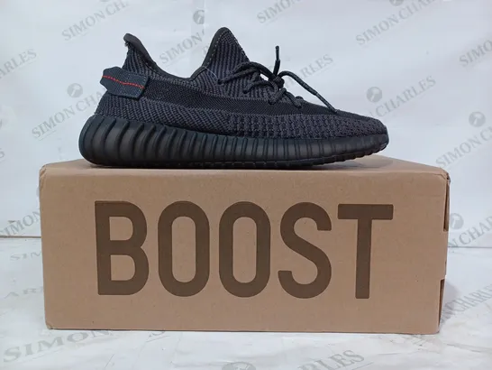 BOXED PAIR OF ADIDAS YEEZY BOOST 350 V2 SHOES IN GREY UK SIZE 8