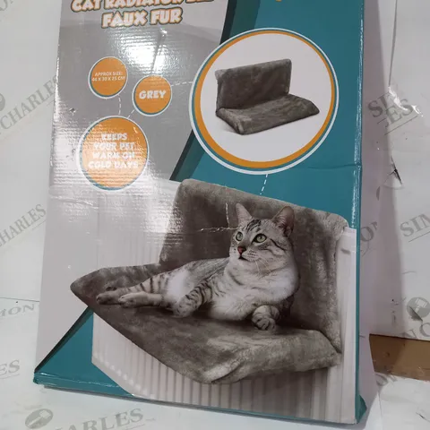 BOXED PETLICITY CAT RADIATOR BED FAUX FUR 