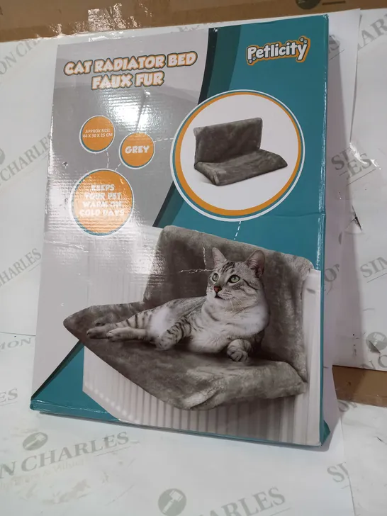 BOXED PETLICITY CAT RADIATOR BED FAUX FUR 