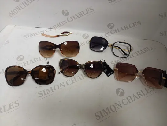 LOT OF 5 PAIRS OF SUNGLASSES RRP £153