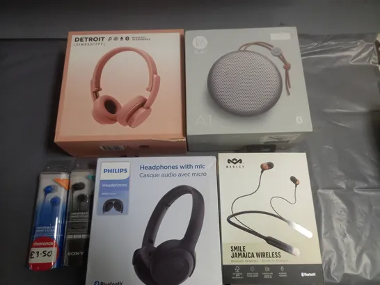 LOT OF 7 ASSORTED AUDIO ITEMS TO INCLUDE ASTRO A50, URBANISTA DETROIT HEADPHONES AND MARLEY WIRELESS EARPHONES