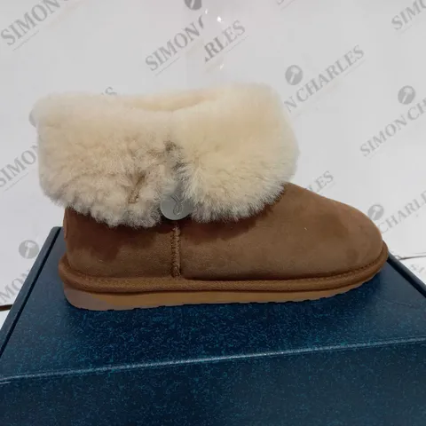 EMU AUSTRALIA BOOT SIZE 6