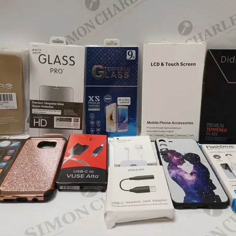 LOT OF APPROX 20 ASSORTED MOBILE PHONE ACCESSORIES TO INCLUDE SCREEN PROTECTORS, CASES, USB CABLES, ETC 