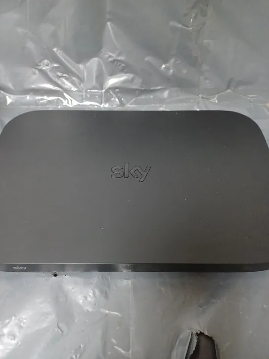 UNBOXED SKY TV BOX