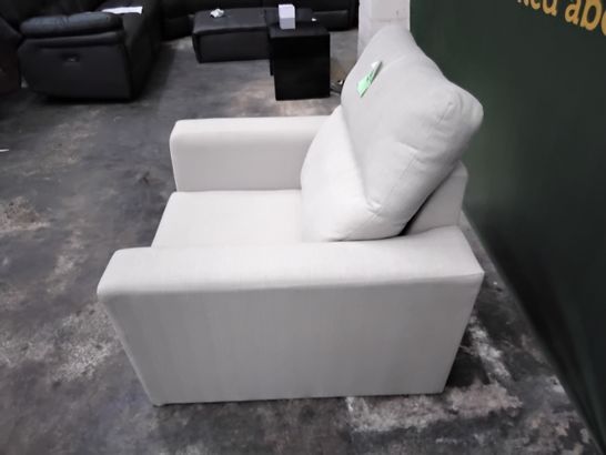 QUALITY MONROE OYSTER/CREAM 1 SEATER CHAIR