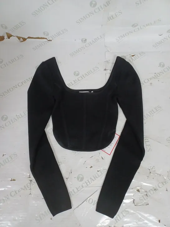 GLAMOROUS LONG SLEEVE FITTED TOP IN BLACK SIZE 8