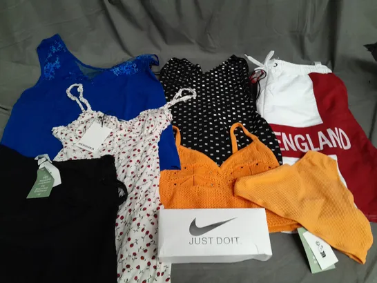 LARGE QUANTITY OF ASSORTED CLOTHING ITEMS TO INCLUDE BERSHKA, H&M AND PILCRO