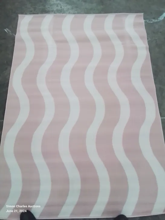 QUALITY DESIGNER PINK WAVED SOFT PILE AREA RUG