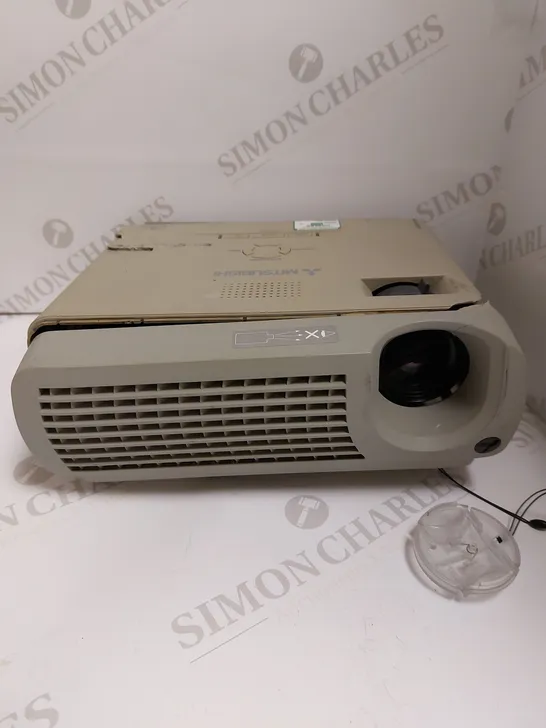 MITSUBISHI DLP PROJECTOR 