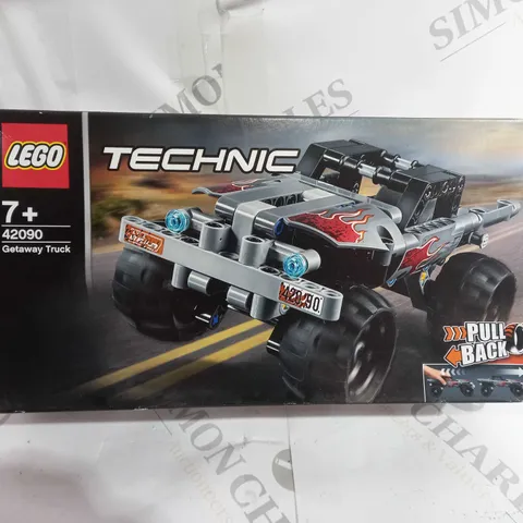 BOXED LEGO TECHNIC GETAWAY TRUCK - 42090