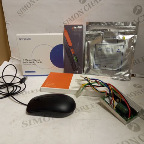 LOT OF APPROXIMATELY 15 ASSORTED ELECTRICAL ITEMS, TO INCLUDE AUDIO CABLE, VOLTAGE TESTER, LED LIGHTSTRIP, ETC