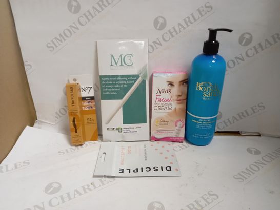 LOT OF APPROXIMATELY 20 HEALTH & BEAUTY ITEMS, TO INCLUDE BONDI SANDS, NO 7, HAIR REMOVAL CREAM, ETC