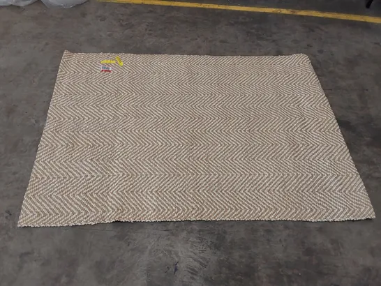 WIDNER HAND BRAIDED BEIGE/WHITE RUG // 170 X 120CM