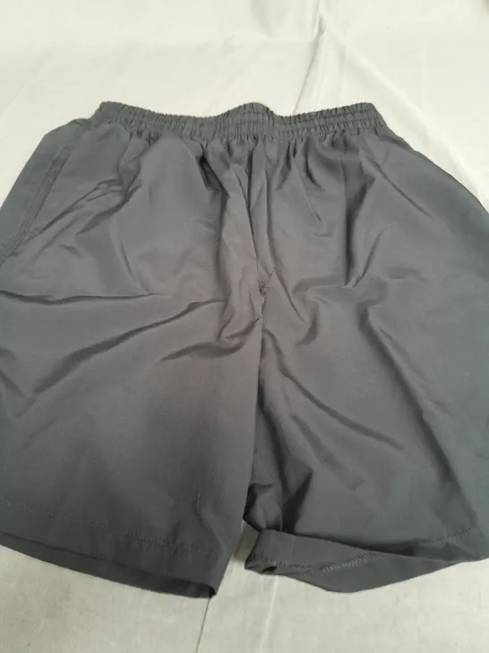 NIKE DRI FIT SHORTS IN BLACK - XL