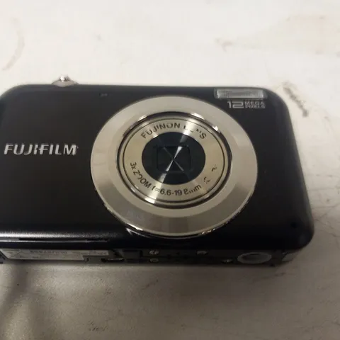 FUJI FILM JV90 DIGITAL CAMERA