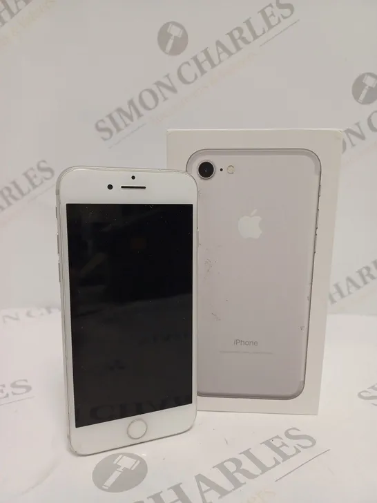 APPLE IPHONE 7 (A1778) SMARTPHONE