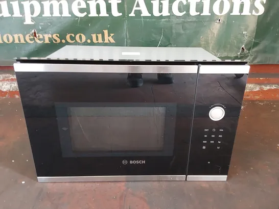 BOXED BOSCH BFL553MS0B SERIES 4 BUILT-IN MICROWAVE (1 BOX)