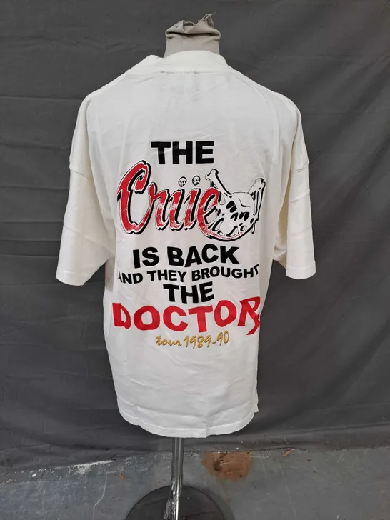 REPRESENT MOTLEY CRUE DR FEEL GOOD TSHIRT IN FLAT WHITE SIZE S