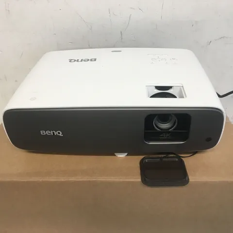 BENQ W2700 4K HDR CINEMATIC PROJECTOR