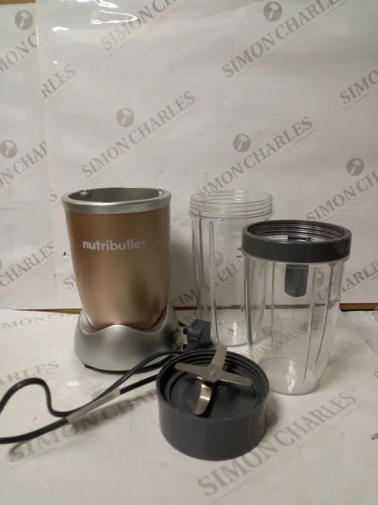 NUTRIBULLET 900W BLENDER CHAMPAGNE MULTI-FUNCTION SMOOTHIE MAKER