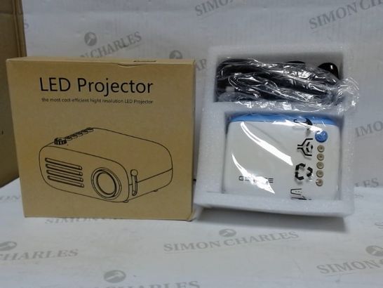GOODEE LED PROJECTOR