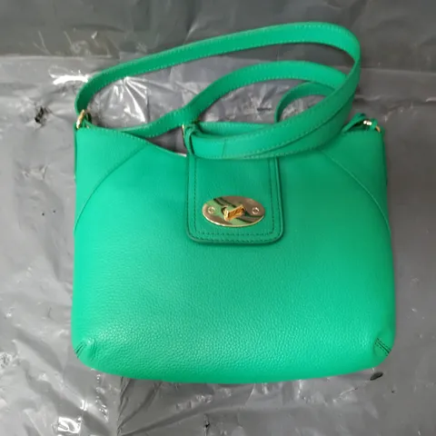 ASHWOOD LEATHER LOCK DETAIL SHOULDER BAG IN EMERALD GREEN