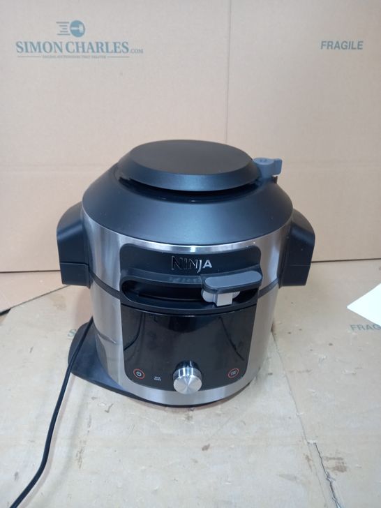 NINJA FOODI MAX  MULTI COOKER 